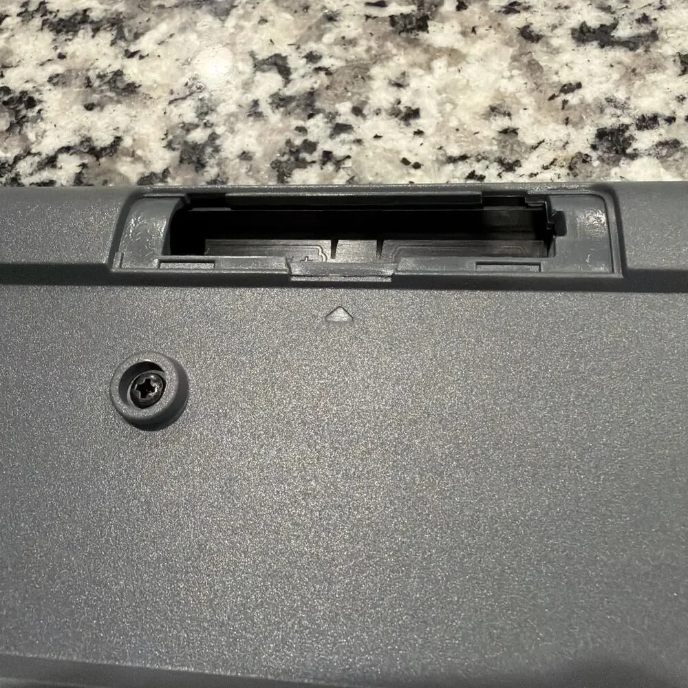 Logitech K270 Wireless Keyboard Black No Batteries Cover Not Tested